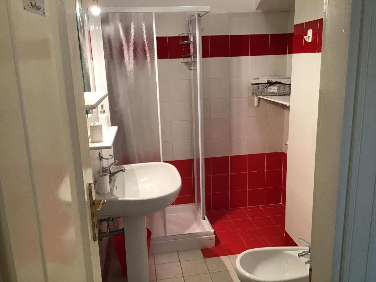 A Due Passi Da Giulietta-Casa Capuleti Apartment Верона Екстериор снимка
